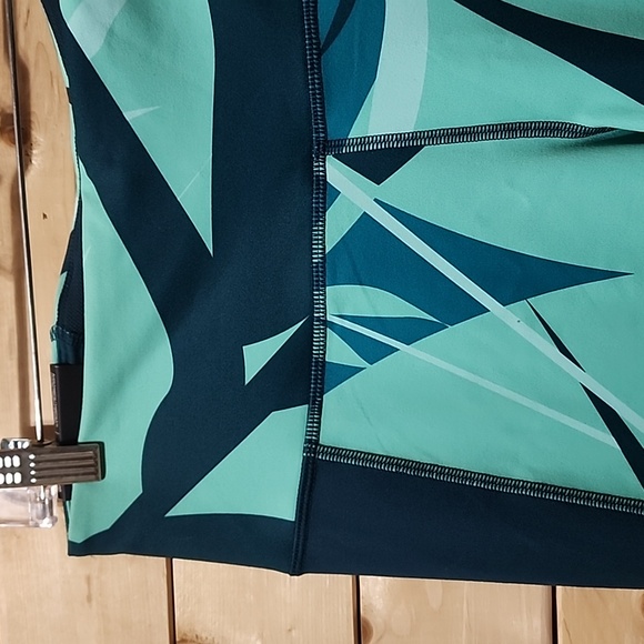 Under Armour Reflect Printed Ankle Leggings Size Large NWT - Picture 4 of 5